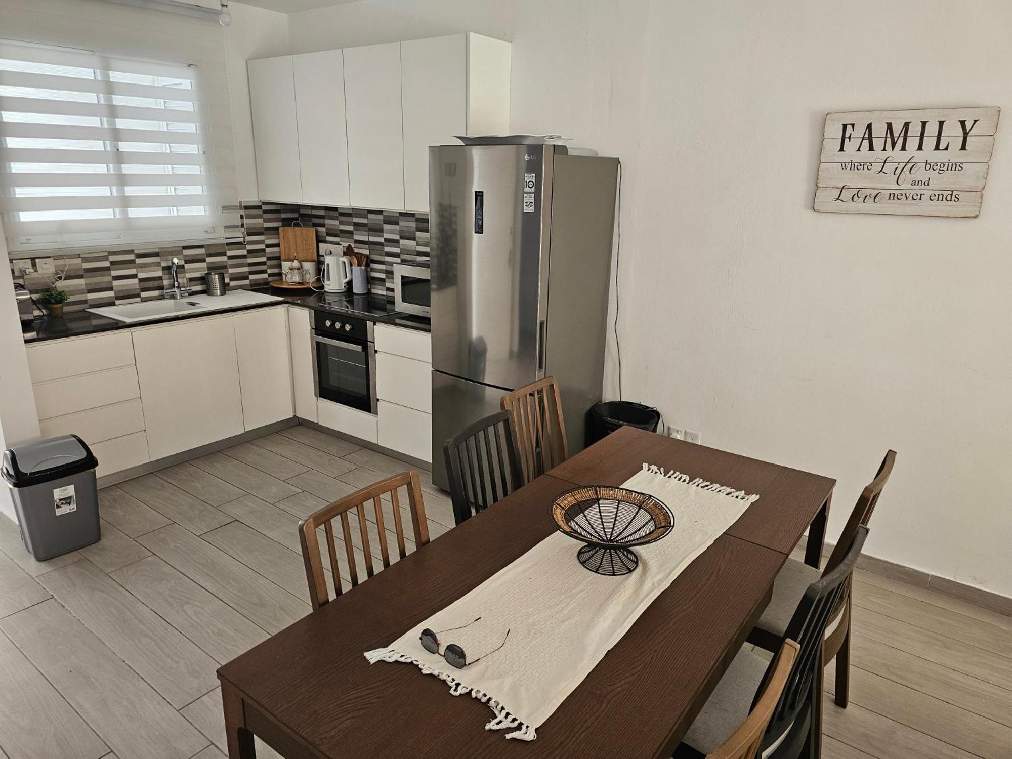 Zom Holiday Apartment Paphos Eksteriør bilde